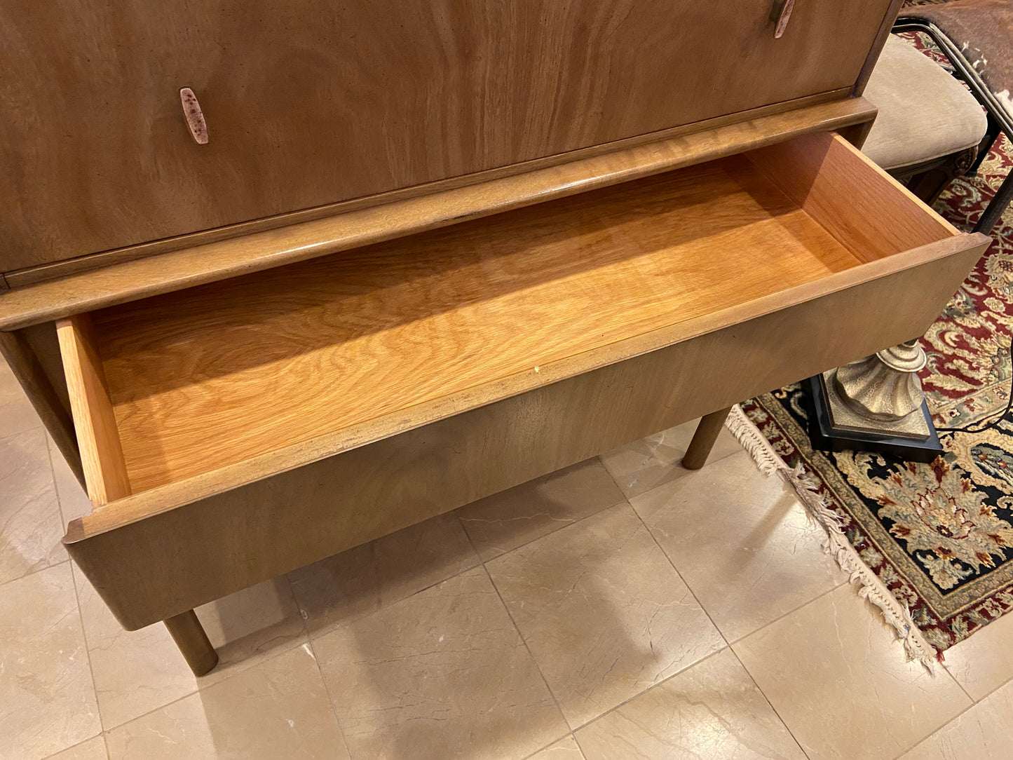 Mount Airy Mid Century Dresser (YKF6C1)
