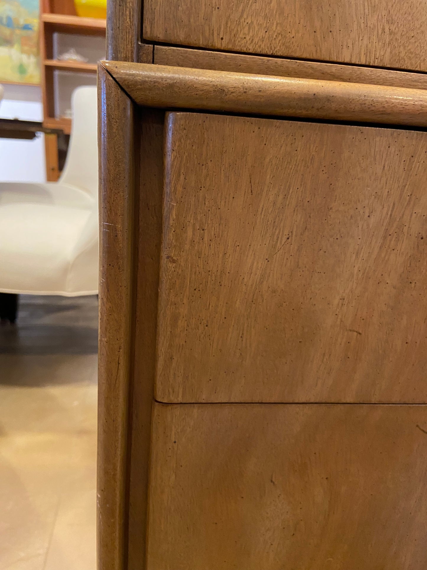 Mount Airy Mid Century Dresser (YKF6C1)