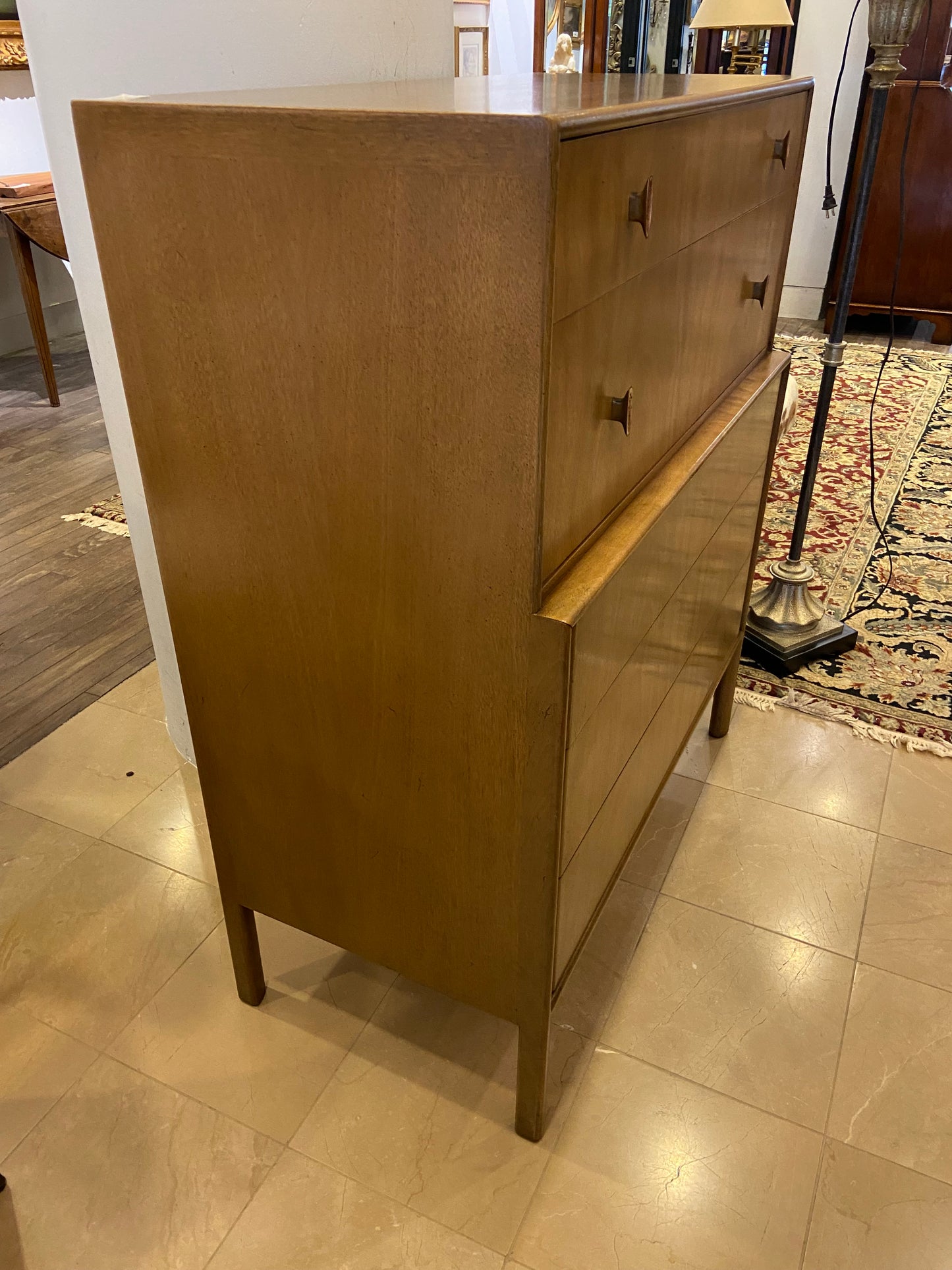 Mount Airy Mid Century Dresser (YKF6C1)