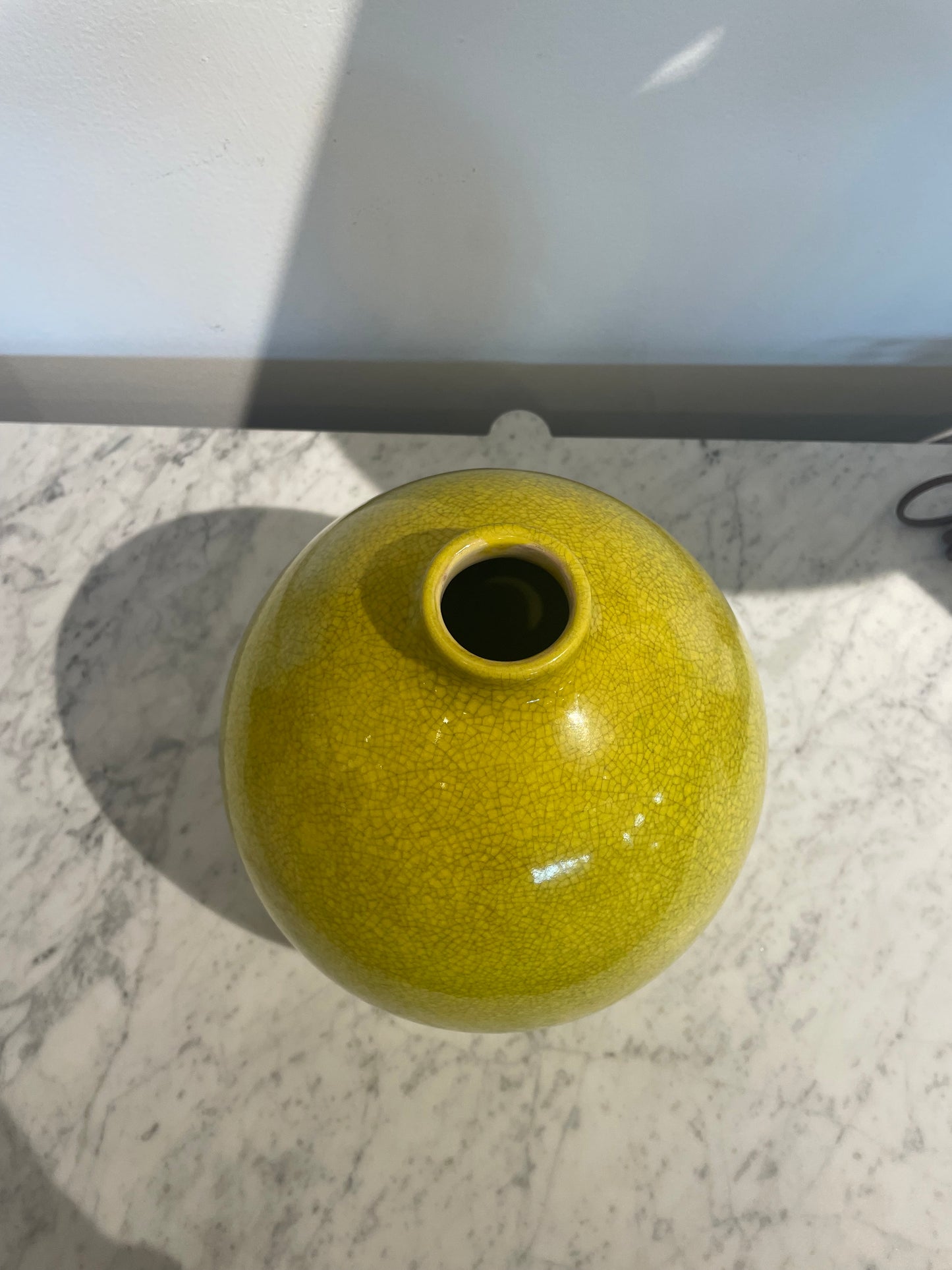 Boch Keramis Chartreuse Vase 1930s (C5VQ3W)