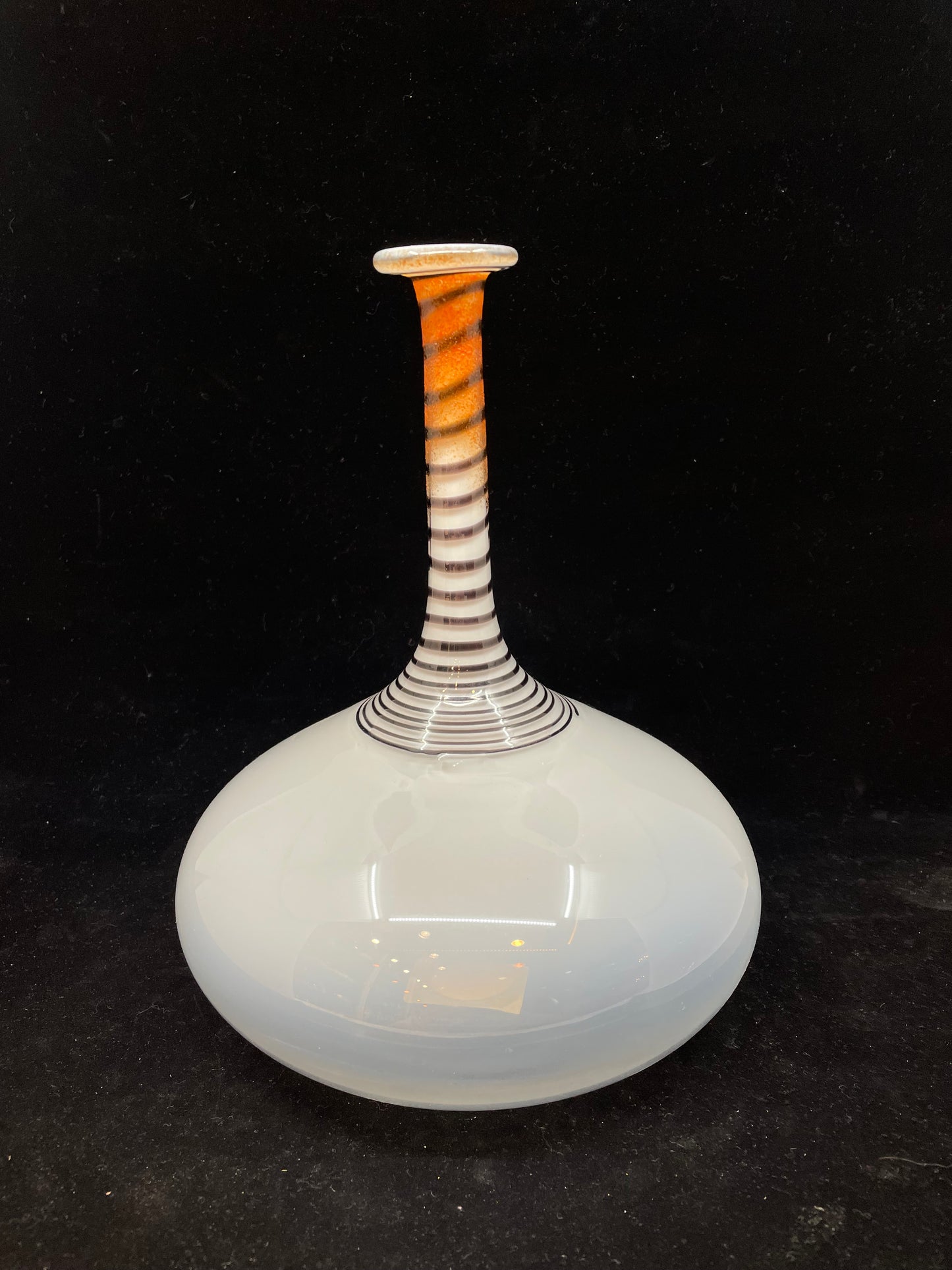 Kosta Boda "Spirit Vase" #40132 (KL1YUN)