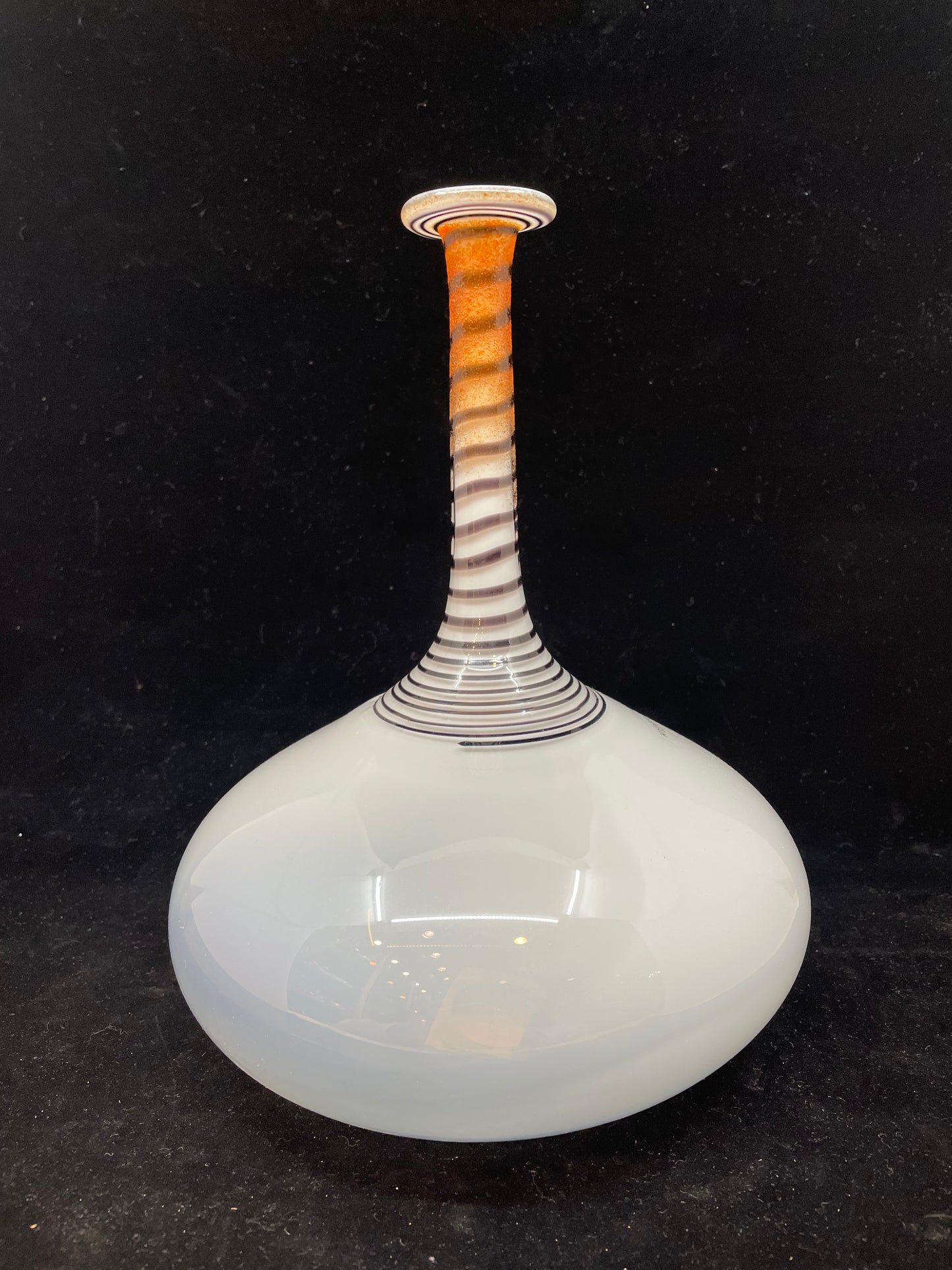 Kosta Boda "Spirit Vase" #40132 (KL1YUN)