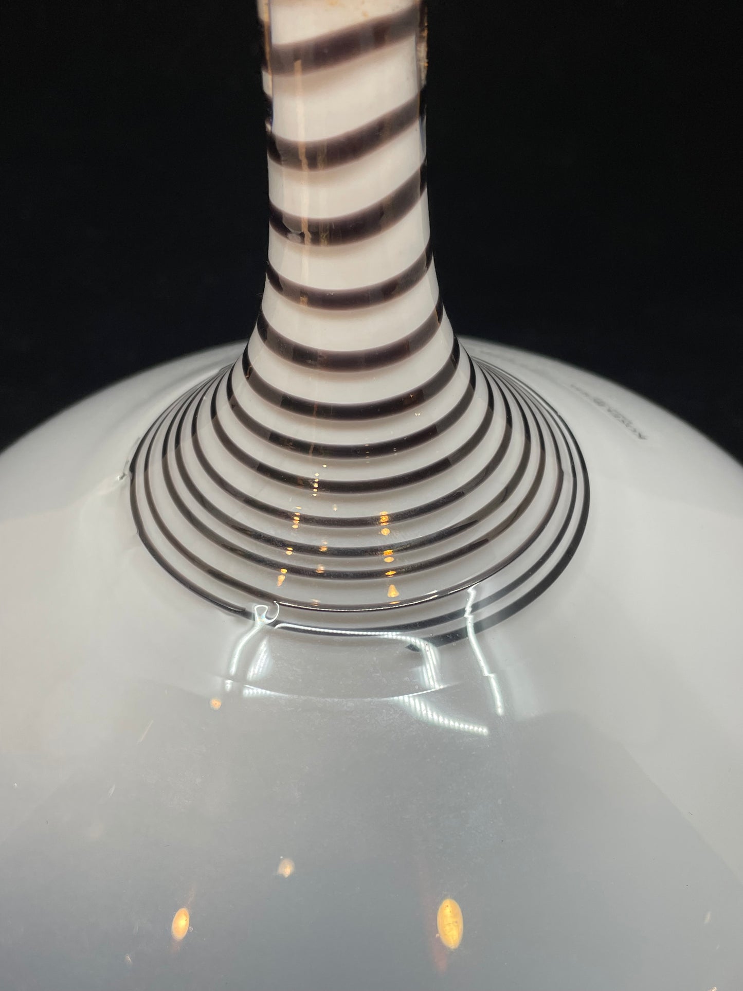 Kosta Boda "Spirit Vase" #40132 (KL1YUN)