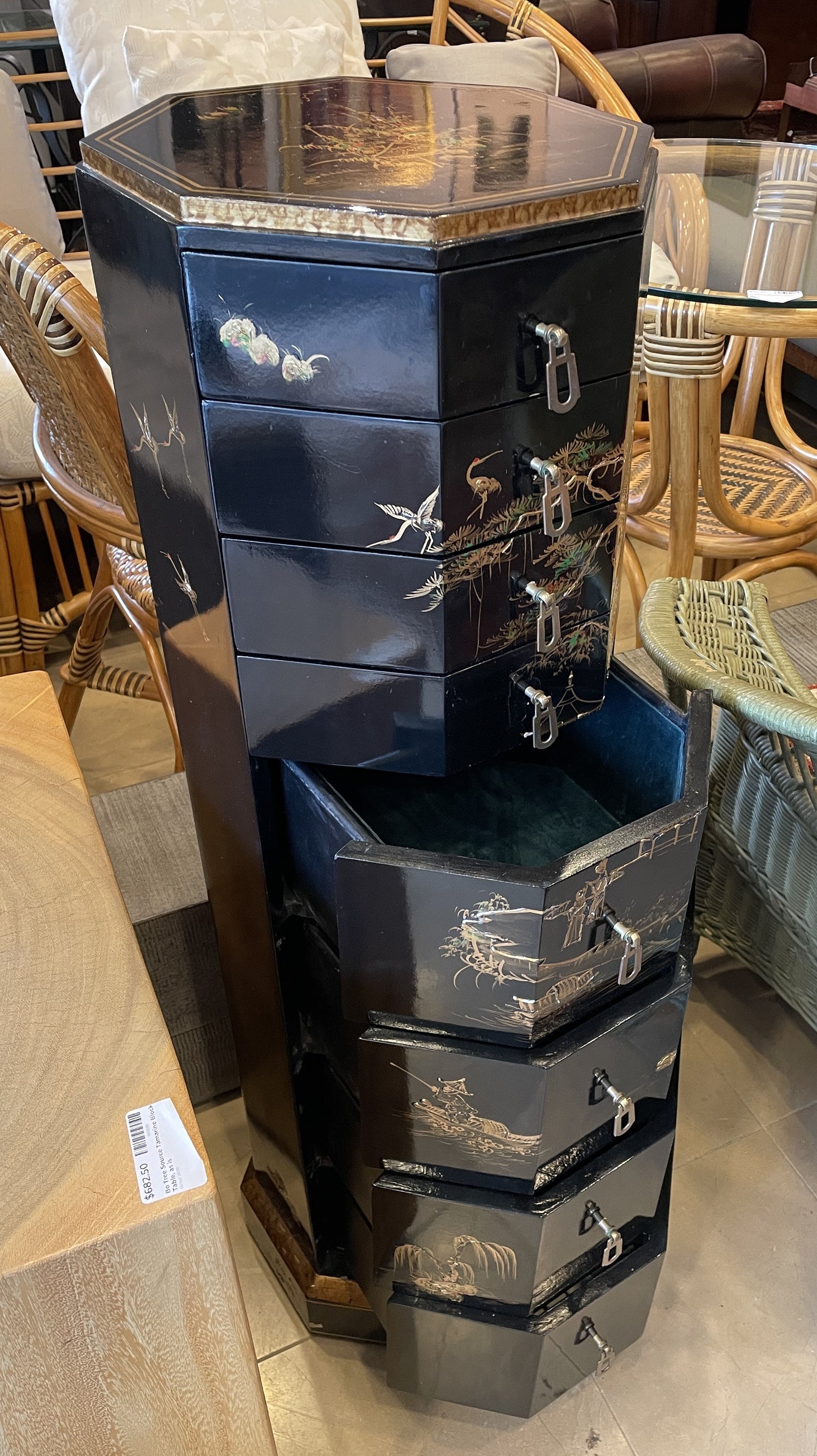 Chinoiserie Octagonal Jewelry box (0HU001)