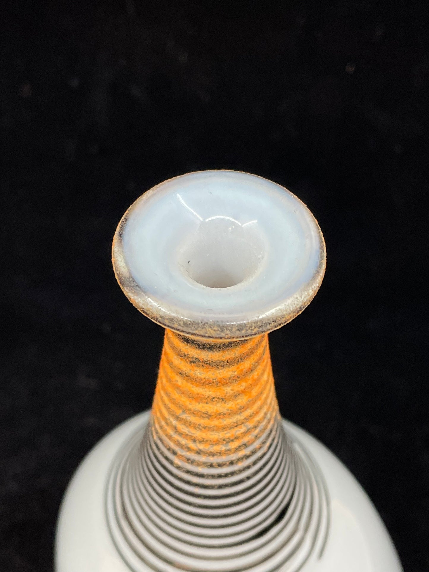 Kosta Boda "Spirit Vase" #40131 (AV132E)