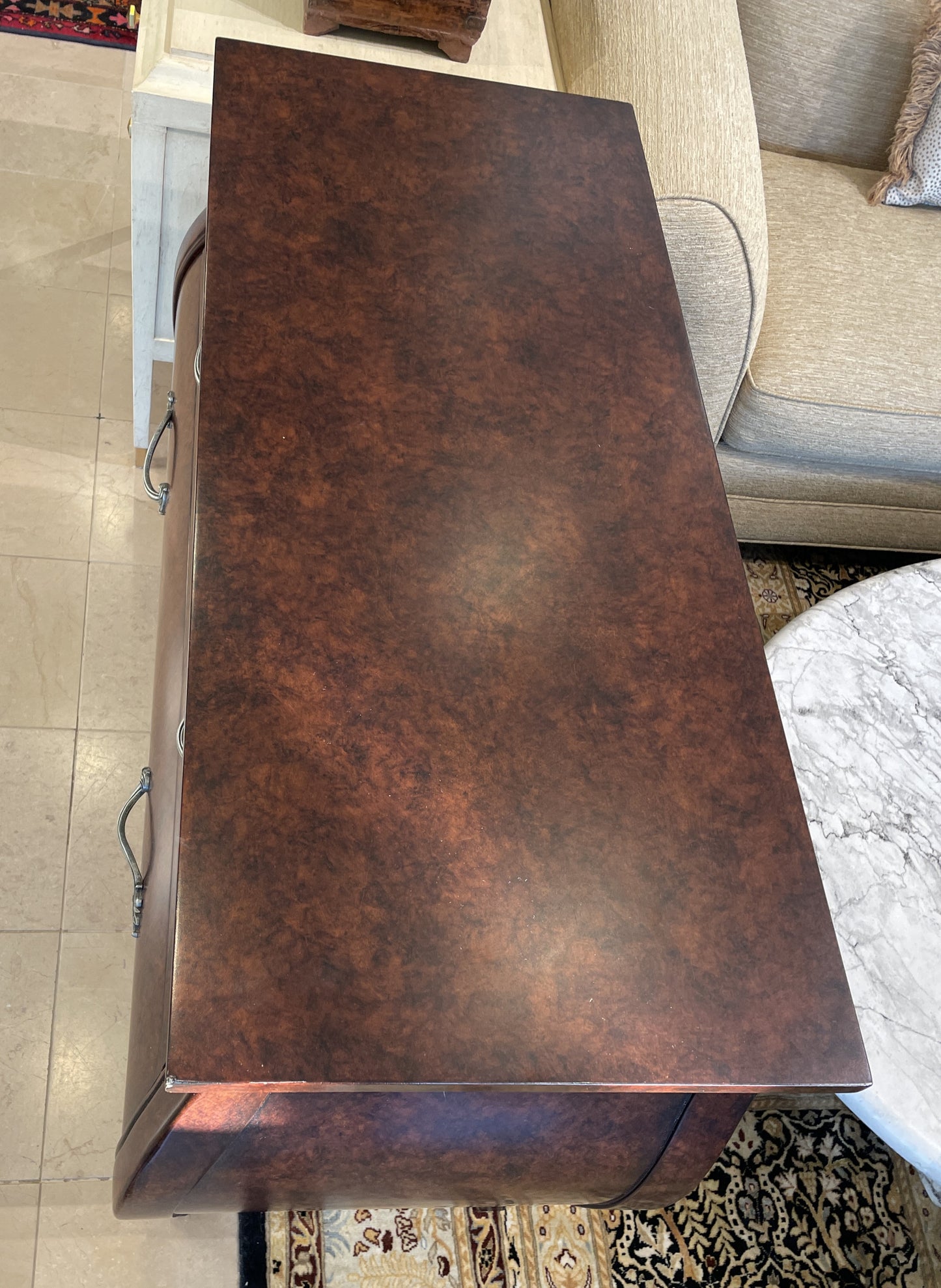 Ethan Allen Burled Bombe Chest (0I600D)