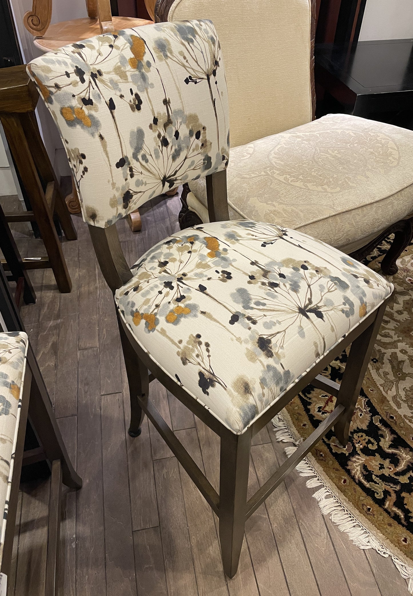 Ethan Allen Barstool (Four available) (0I600F)