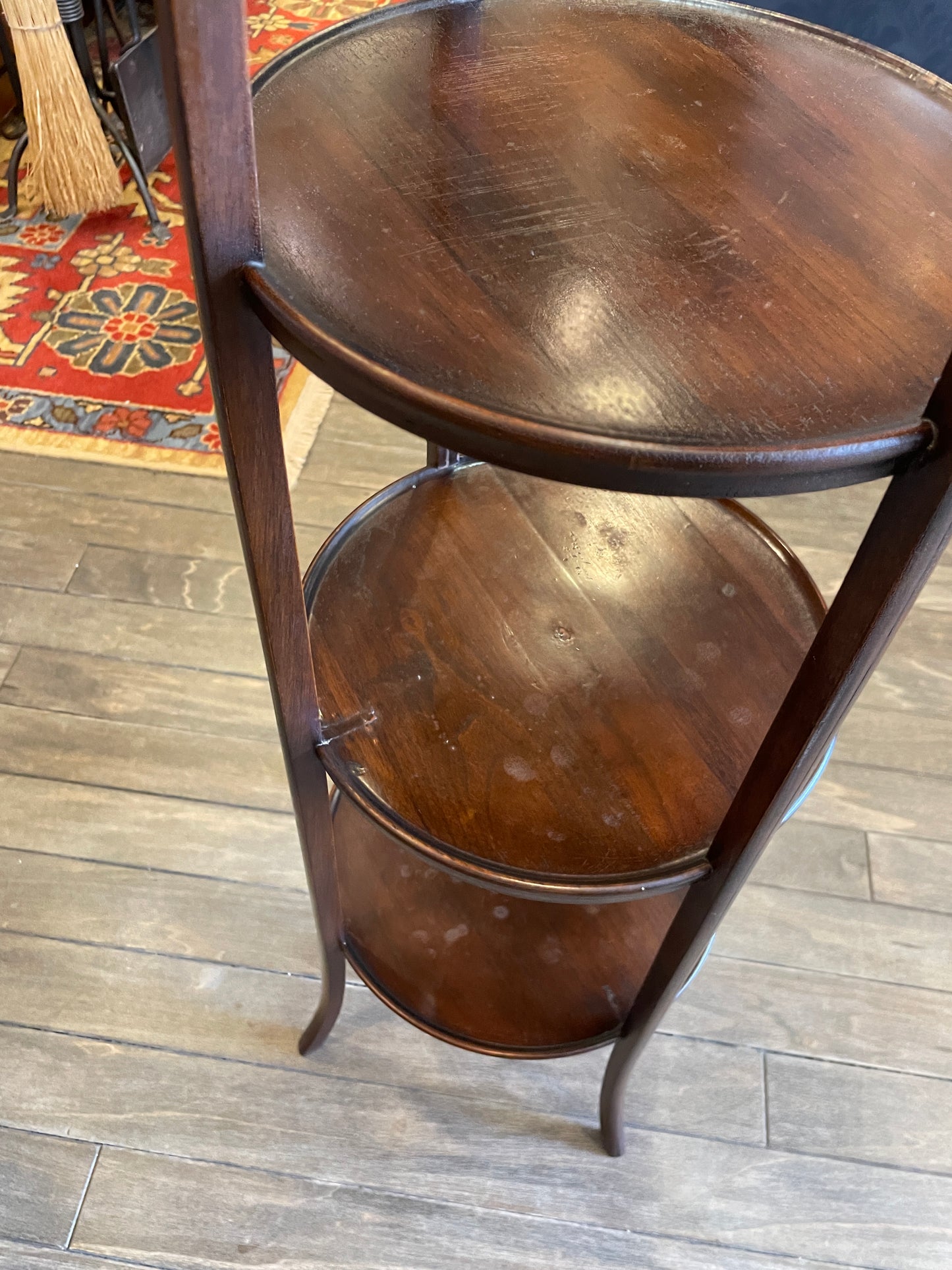 Antique 3-Tier Muffin Stand (059005)