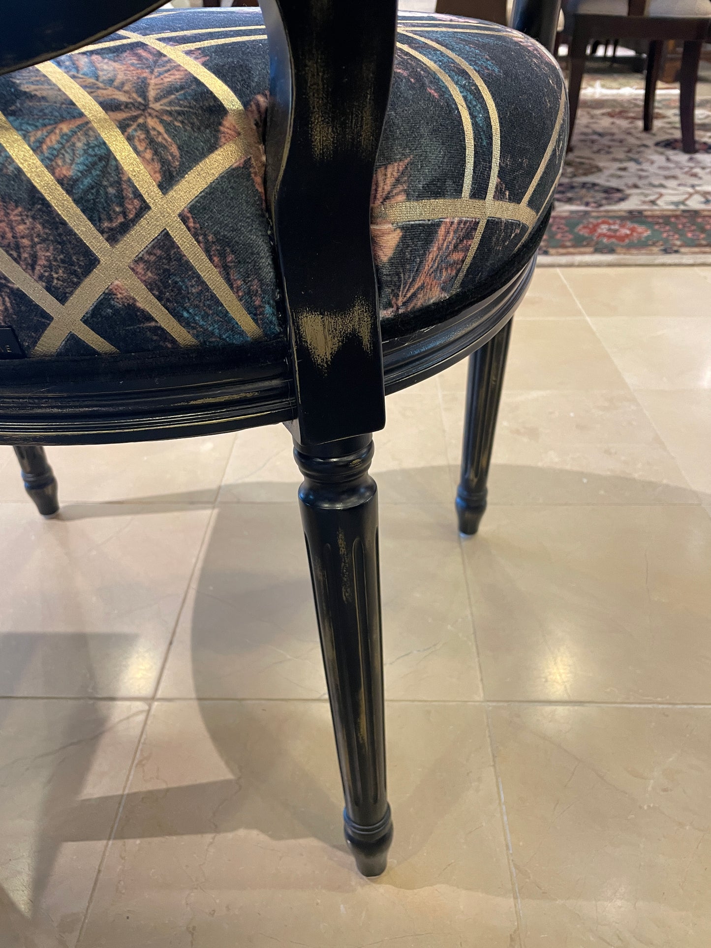 Custom Arm Chair with Geometric Pattern (0E7009)