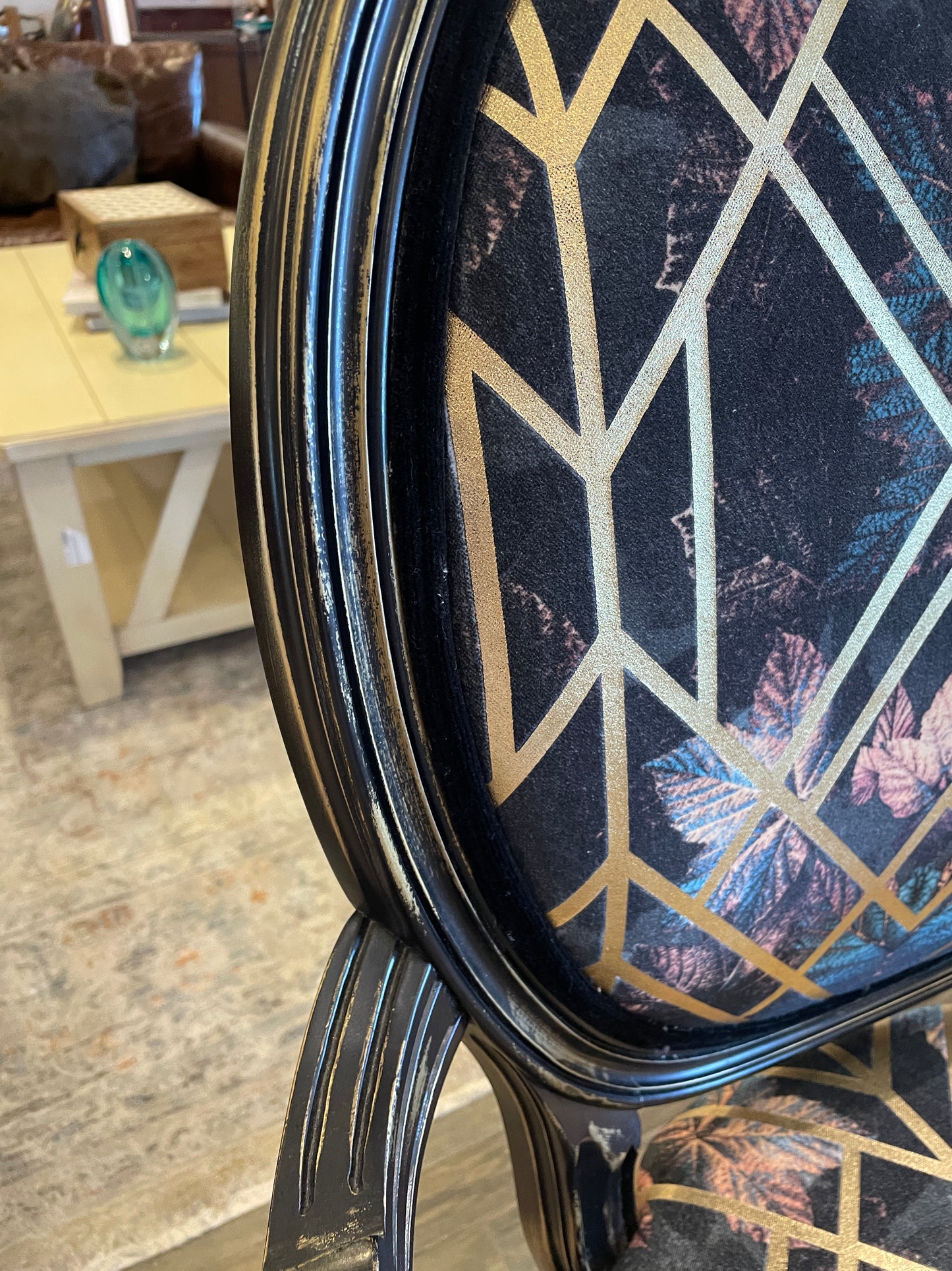 Custom Arm Chair with Geometric Pattern (0E7009)