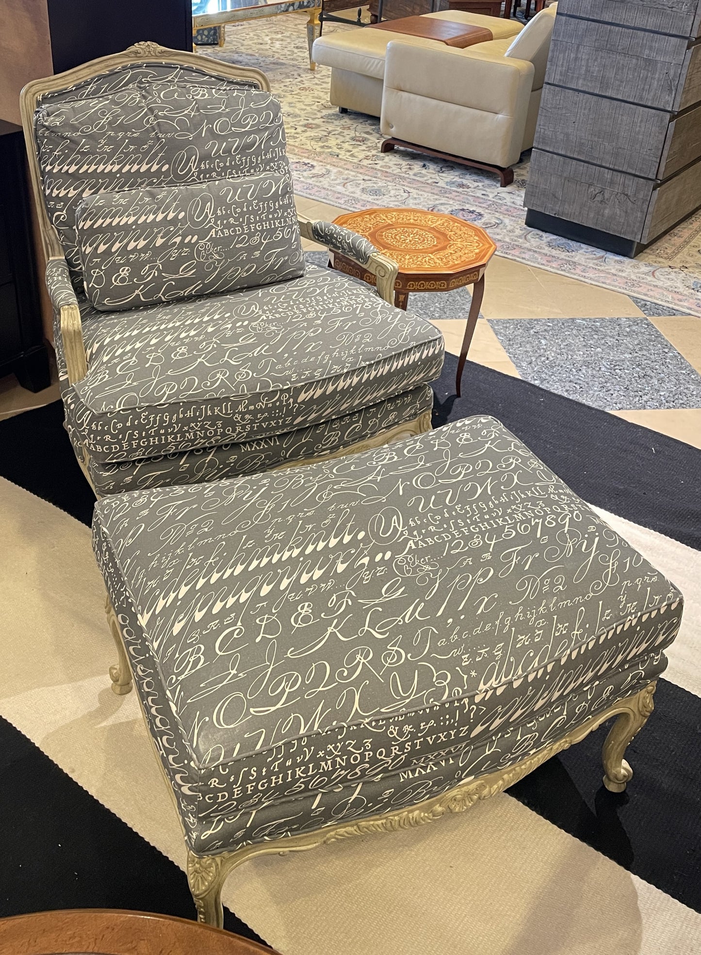 Pearson French Fauteuil with Ottoman (0E700C)