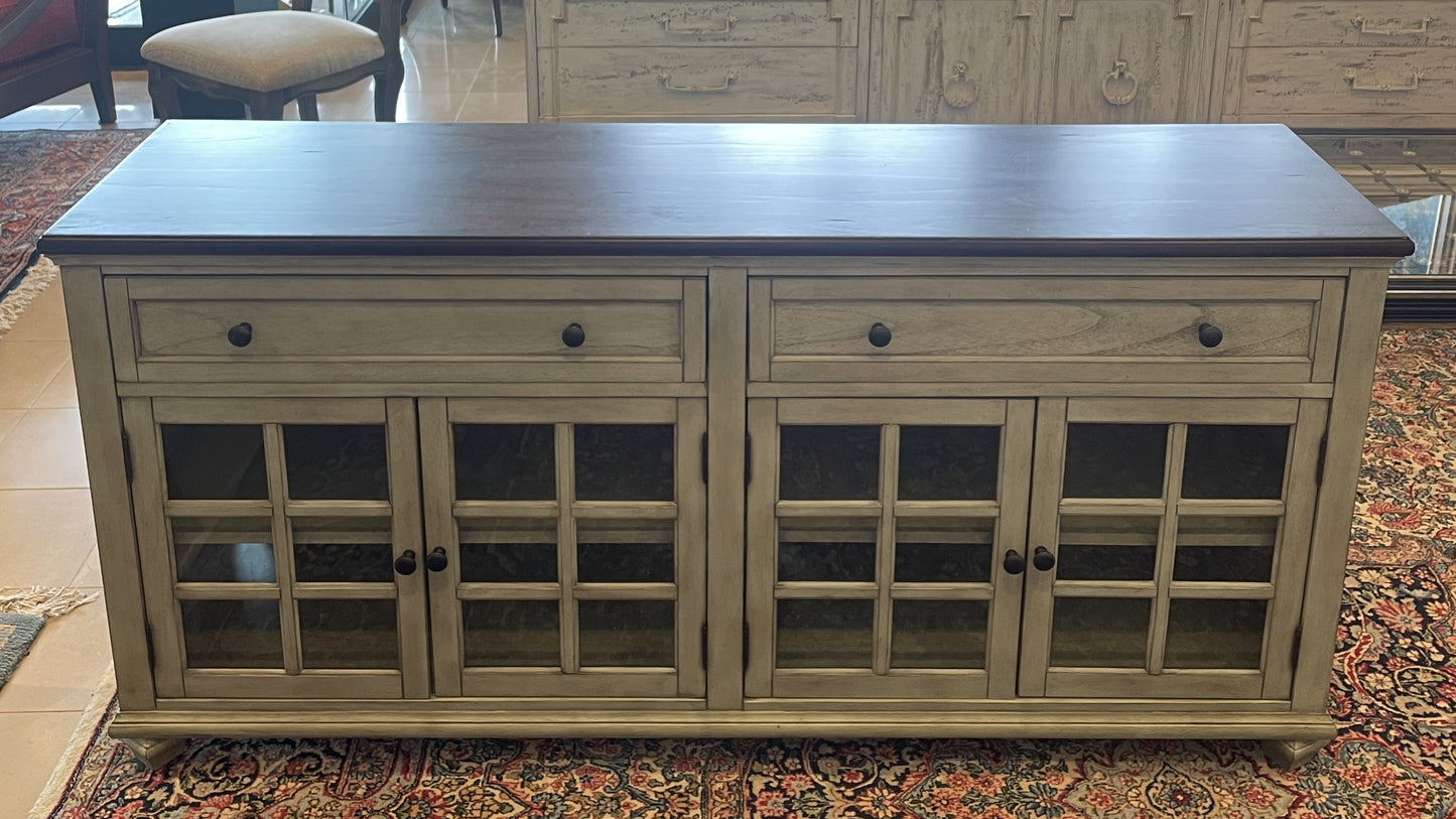 Pottery Barn Farmhouse Sideboard/Media Cabinet (0E700G)