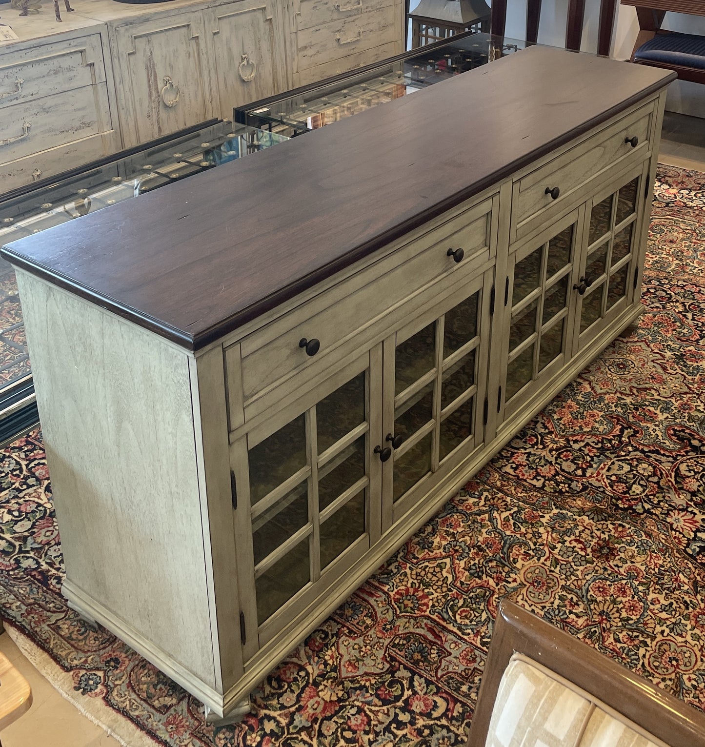 Pottery Barn Farmhouse Sideboard/Media Cabinet (0E700G)