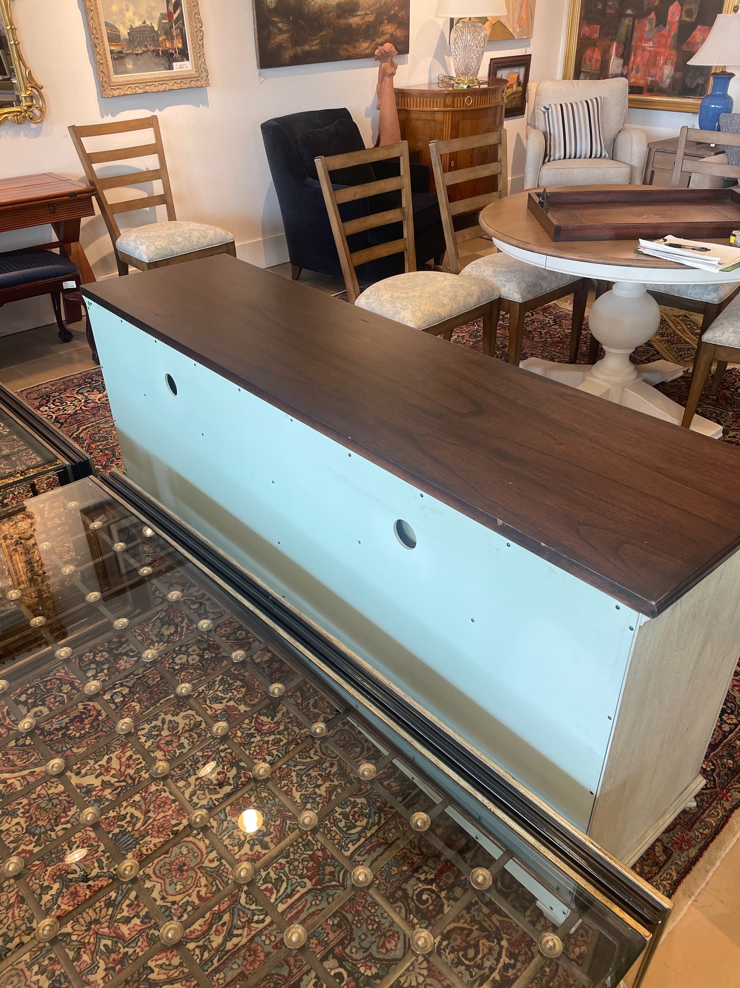 Pottery Barn Farmhouse Sideboard/Media Cabinet (0E700G)