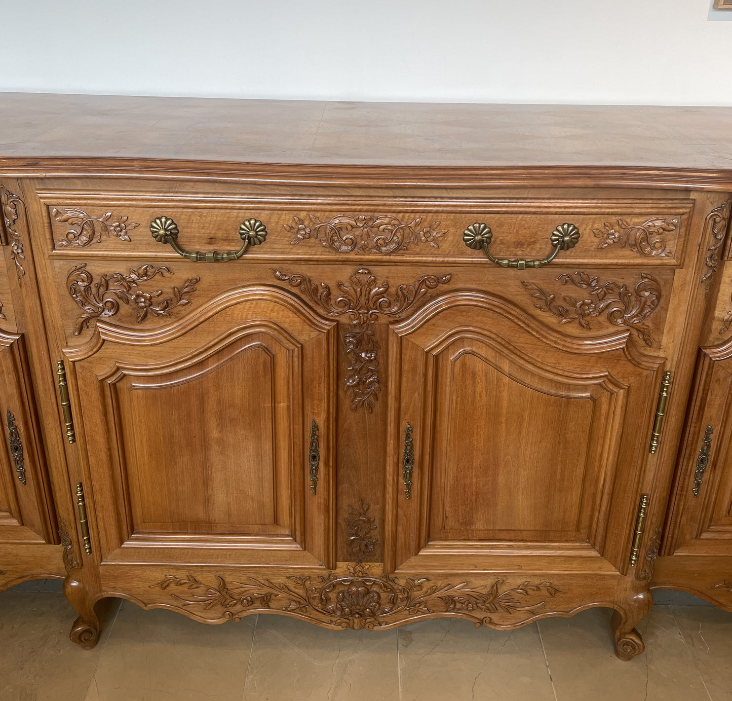 French Provincial Buffet/Server (0D9003)