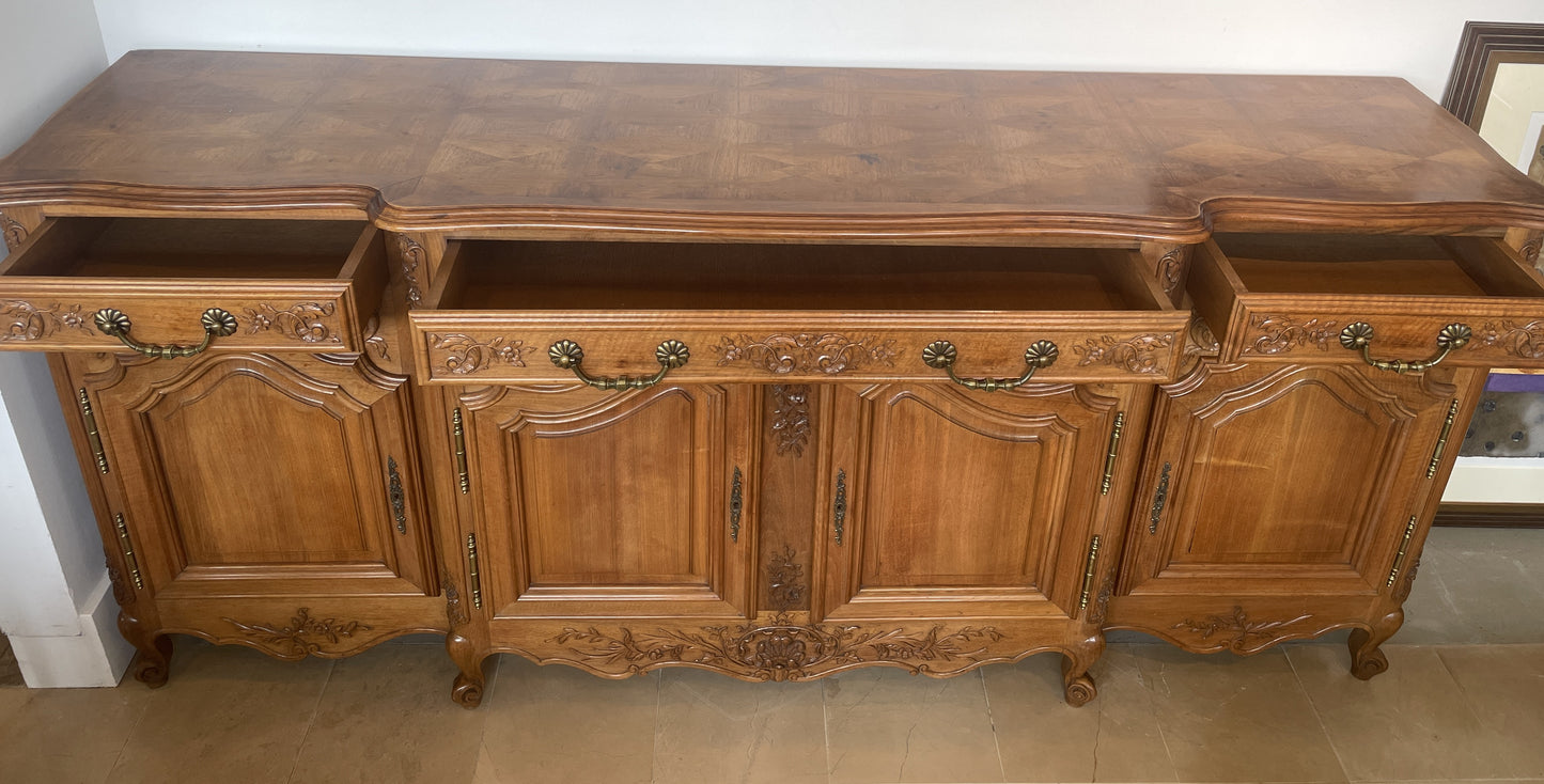 French Provincial Buffet/Server (0D9003)