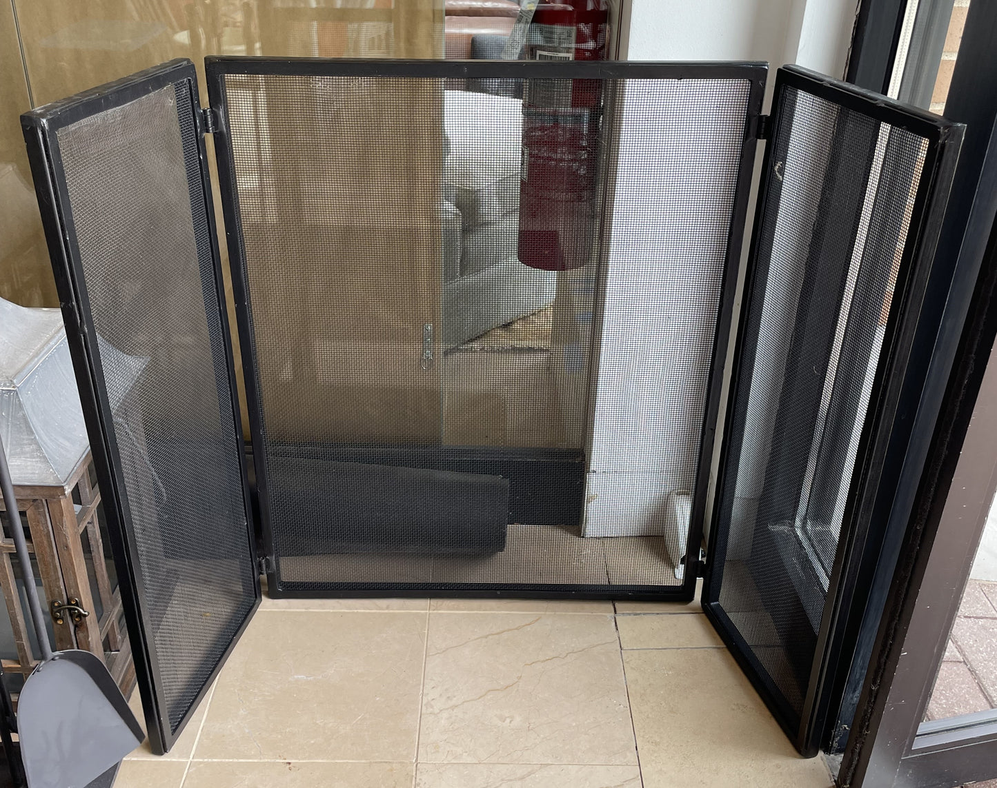 Ironware International "Bayard" Fireplace Screen (N9Y6EH)