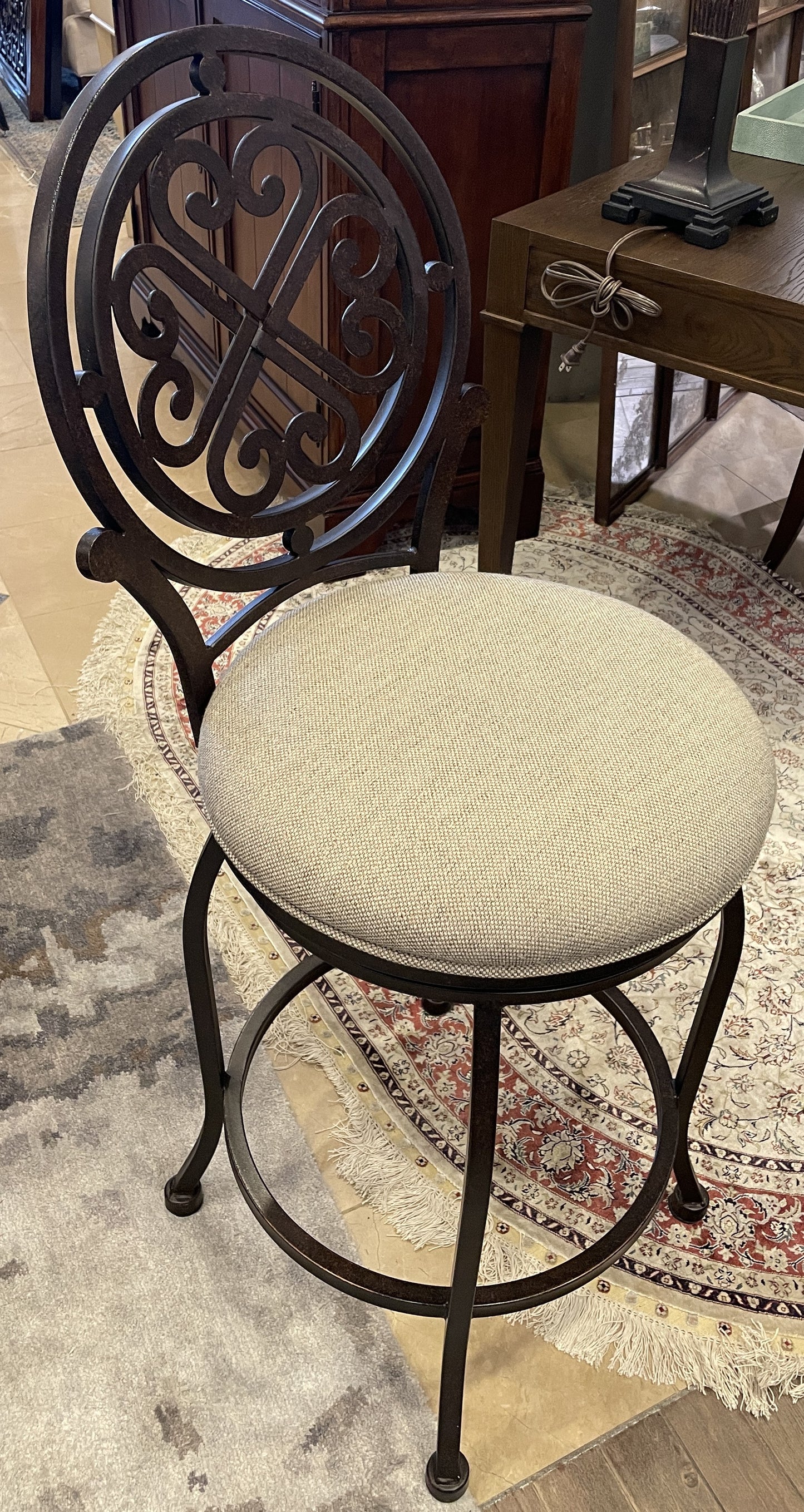 Metal Scroll Back Barstool (0E9005) (2 available)
