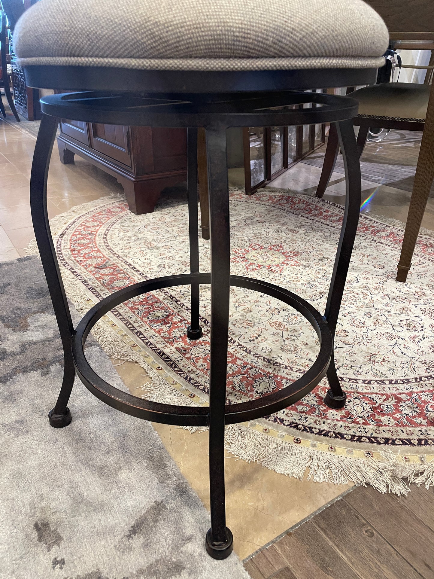 Metal Scroll Back Barstool (0E9005) (2 available)