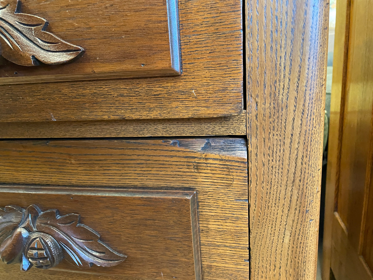 Antique Oak Dresser with Acorn Drawer Pulls, AS IS (0Q0008)