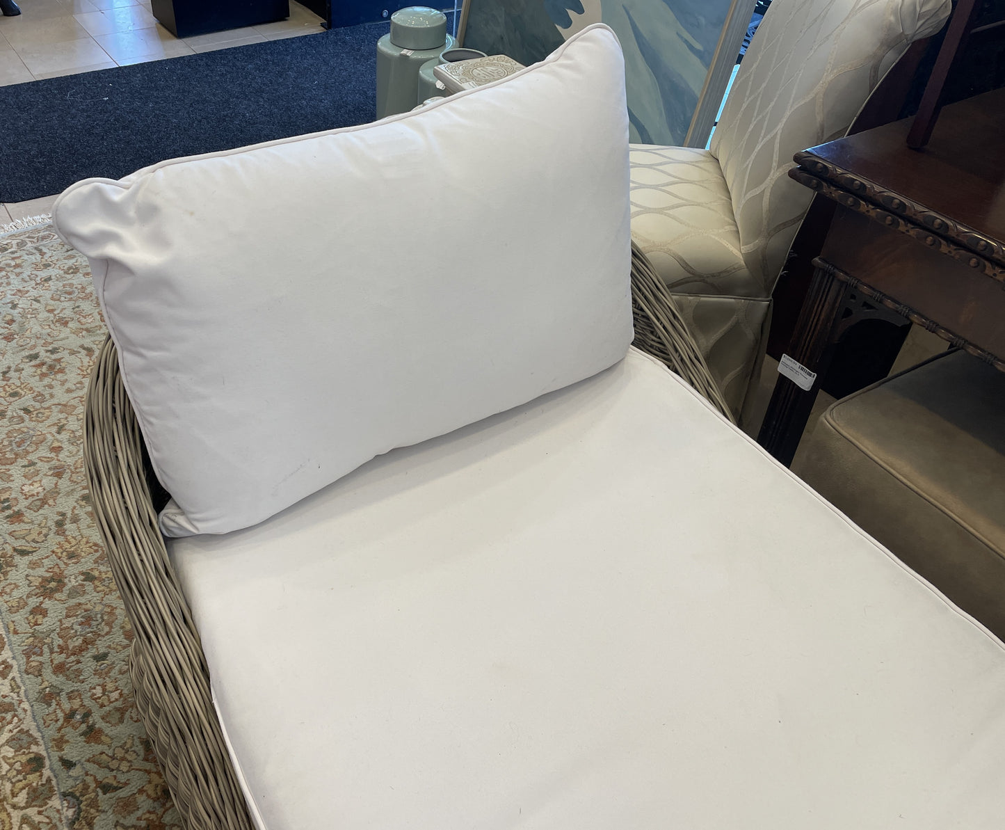 Manchester All Season Outdoor Chaise with Sunbrella Upholstery (01D01S)