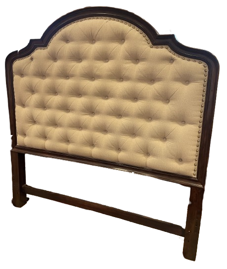 Hooker Leesburg Queen Tufted Headboard (Headboard Only) (0EF001)