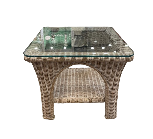 Henry Link Wicker Glass Top End Table (0A9009)