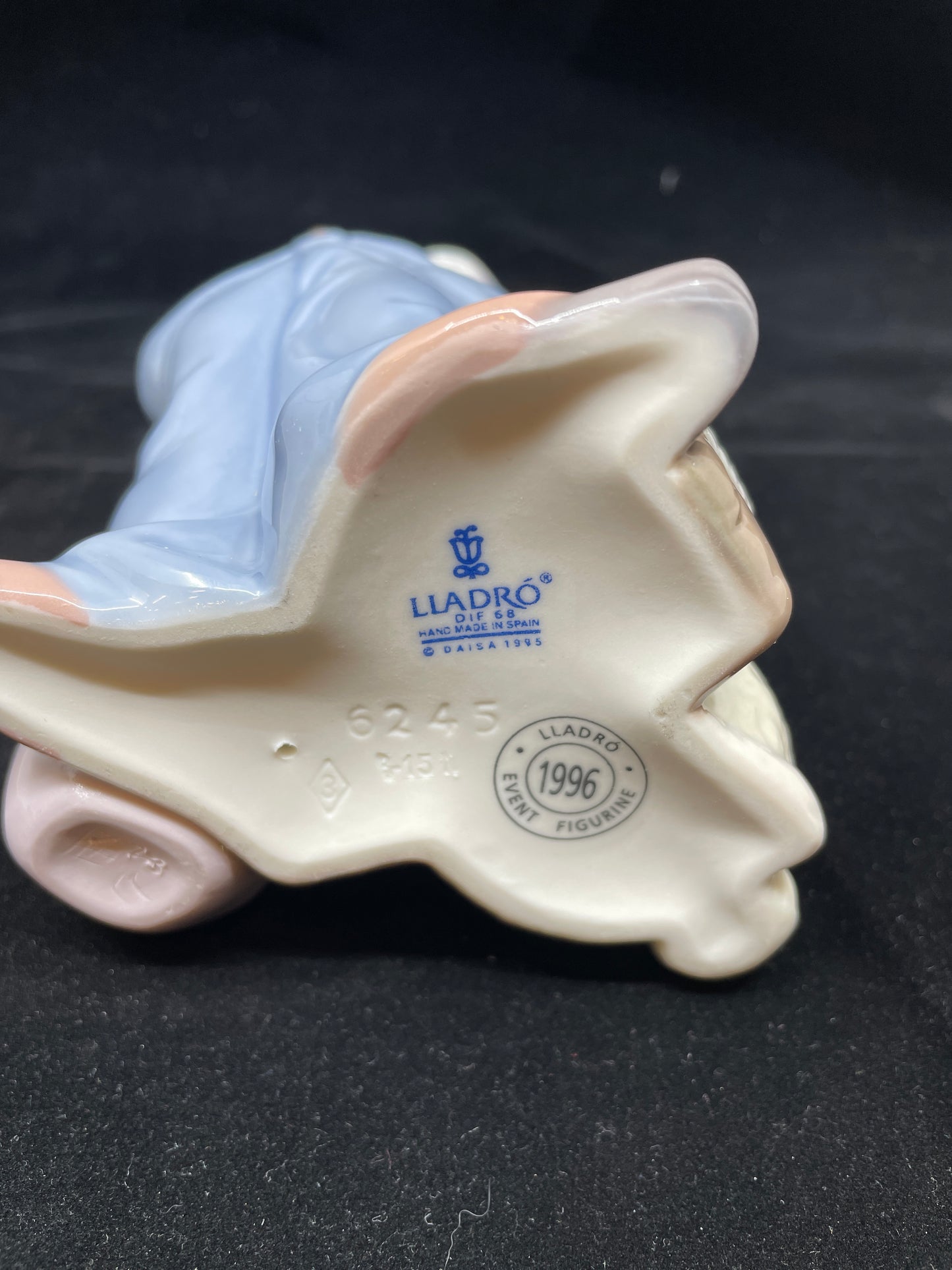 Lladro Destination Big Top (0IL002)