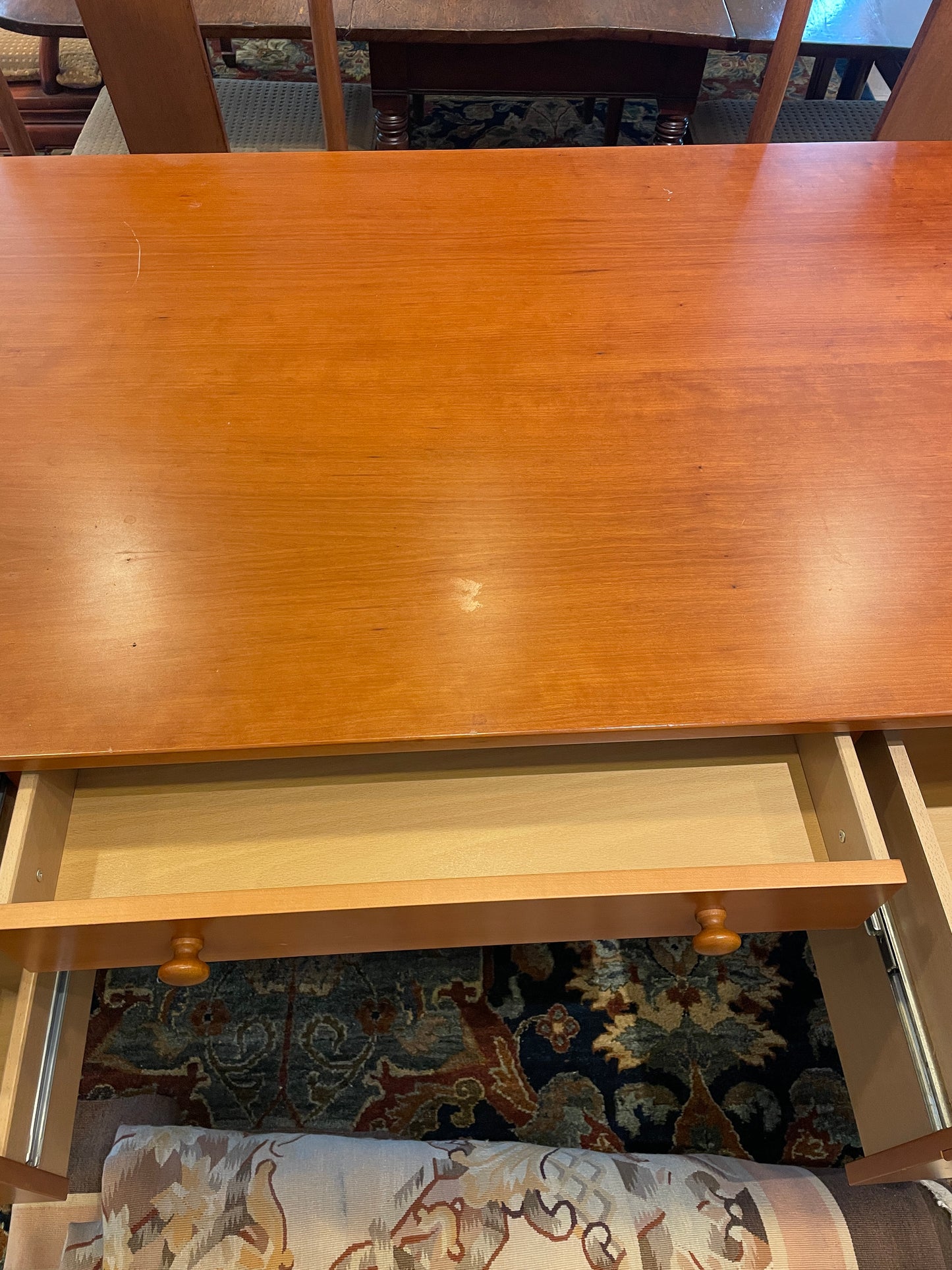 Shaker Style Executive Desk in Cherry Finish (0EA00F)