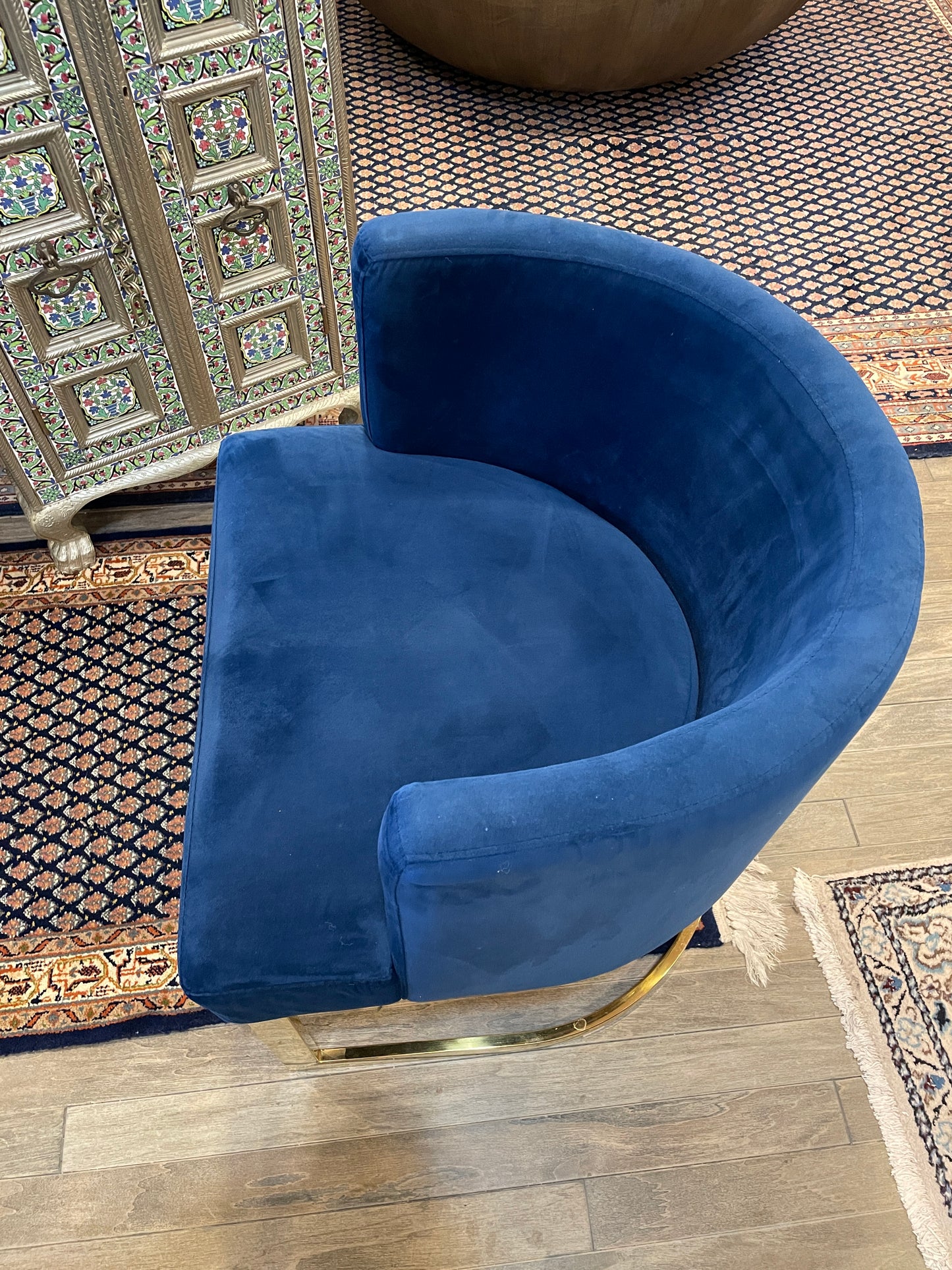 Blue Velvet and Chrome Chairs (Set of Four) (0EK002)