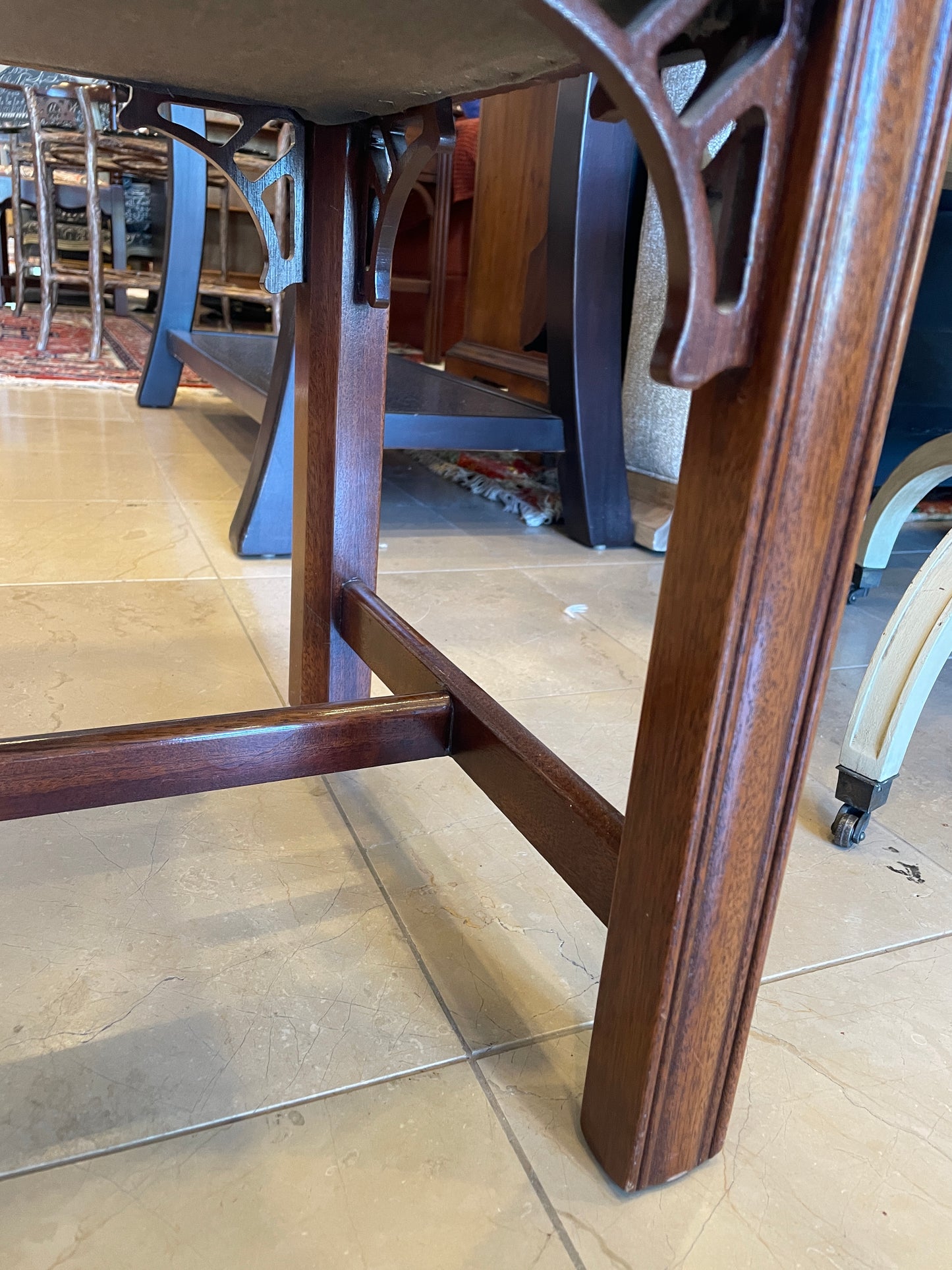 Hickory Chair Chippendale Bench (0DW018)