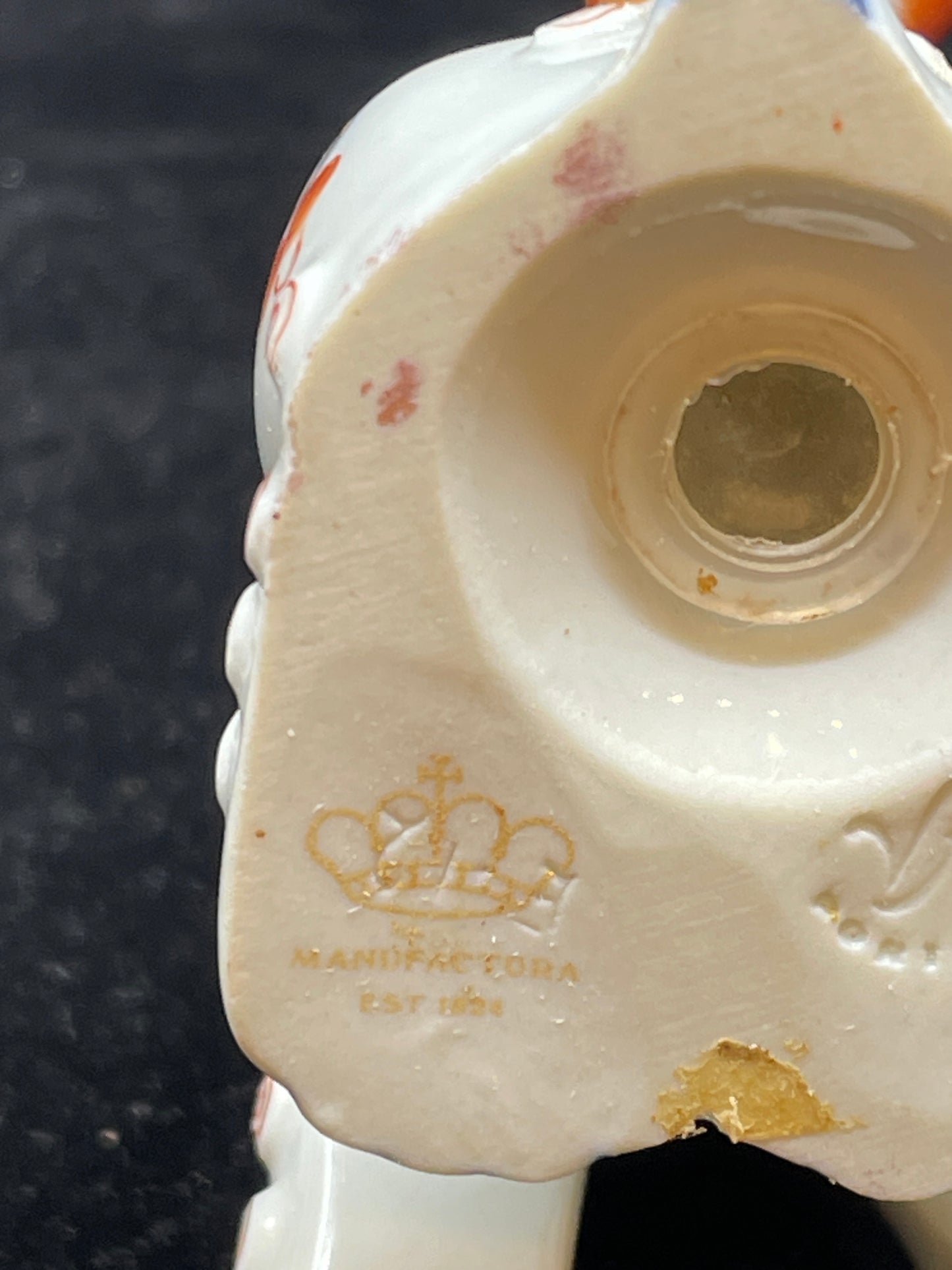 Vista Alegre Foo Dog Salt and Pepper (0DW01O)