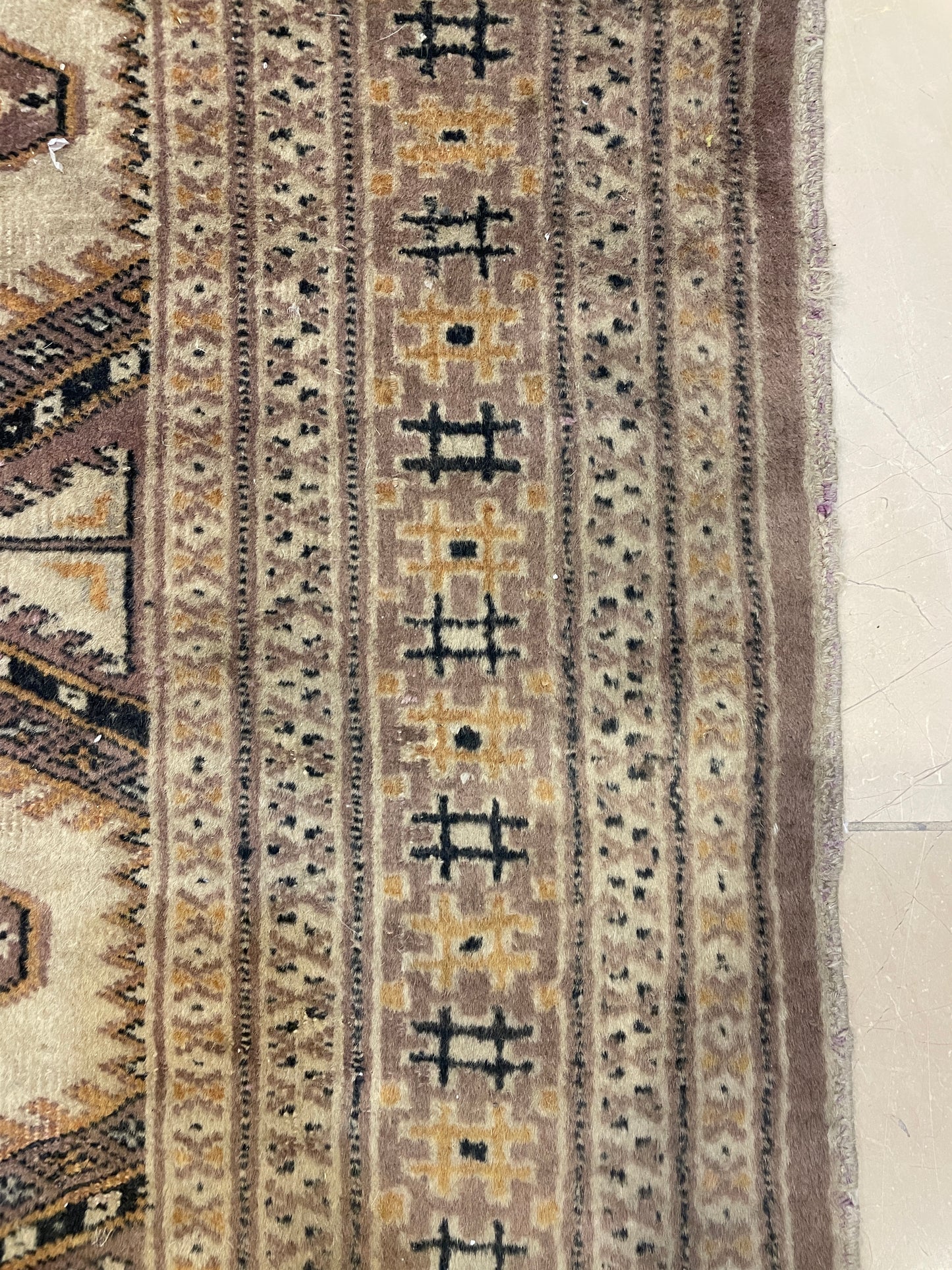 Hand knotted Turkish geometric rug 3x5