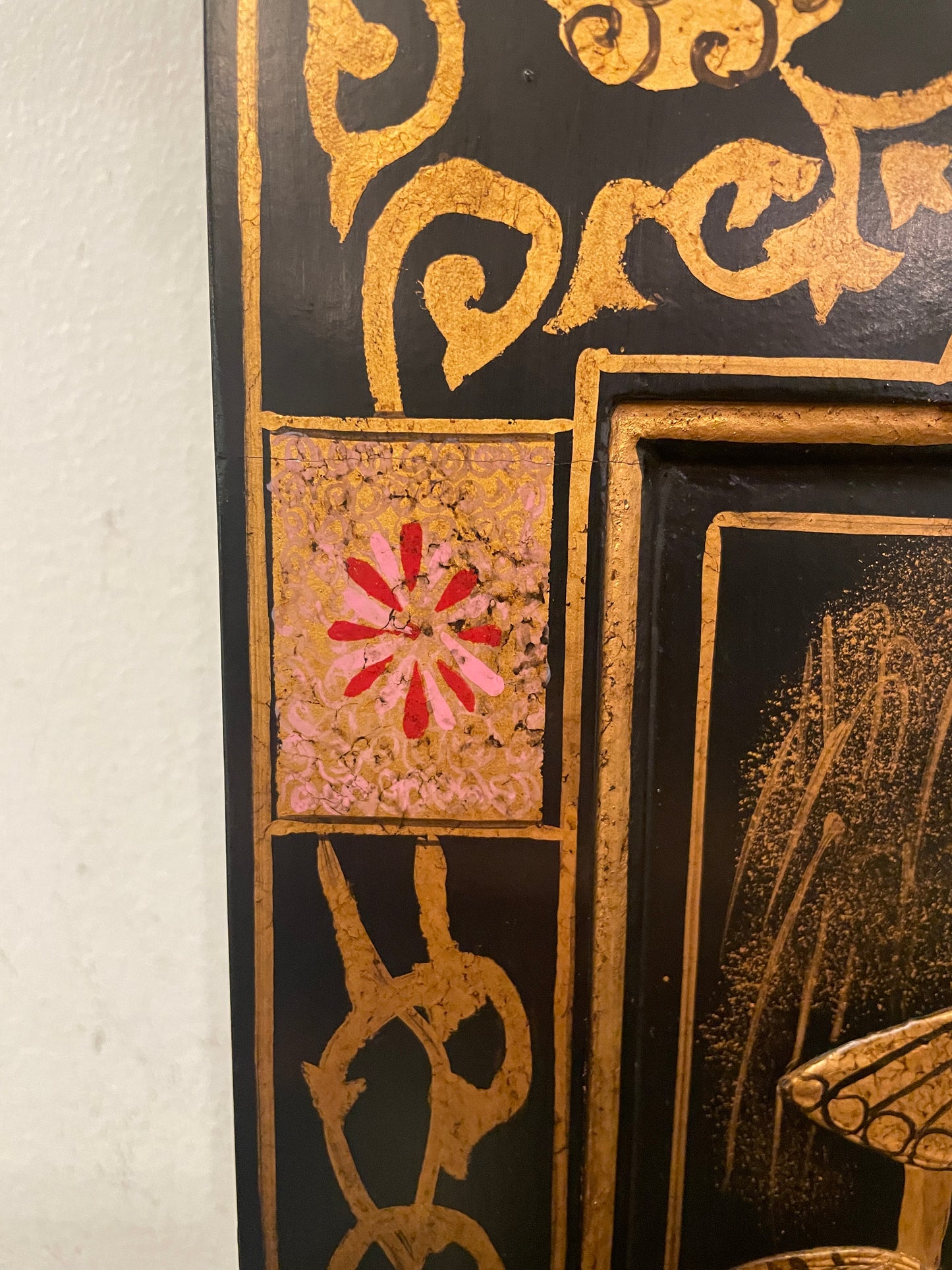 Castilian Low Profile Chinoserie Wall Clock (0IW005)