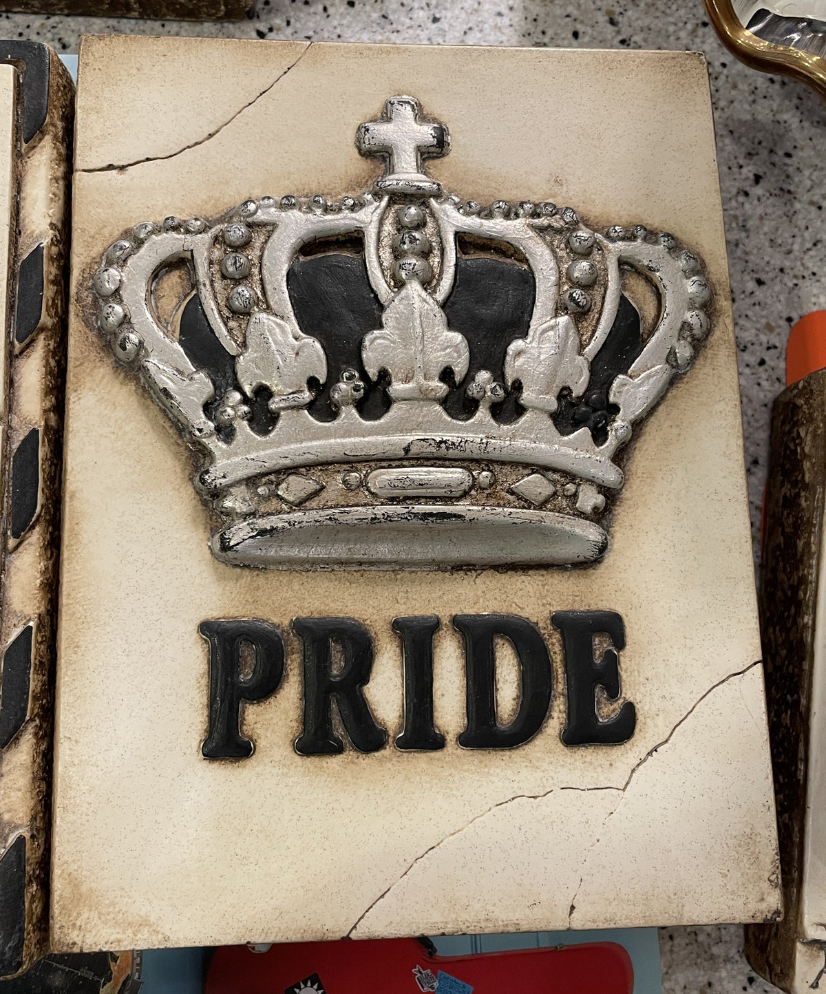 Sid Dickens T80 Pride (0QP00Y)