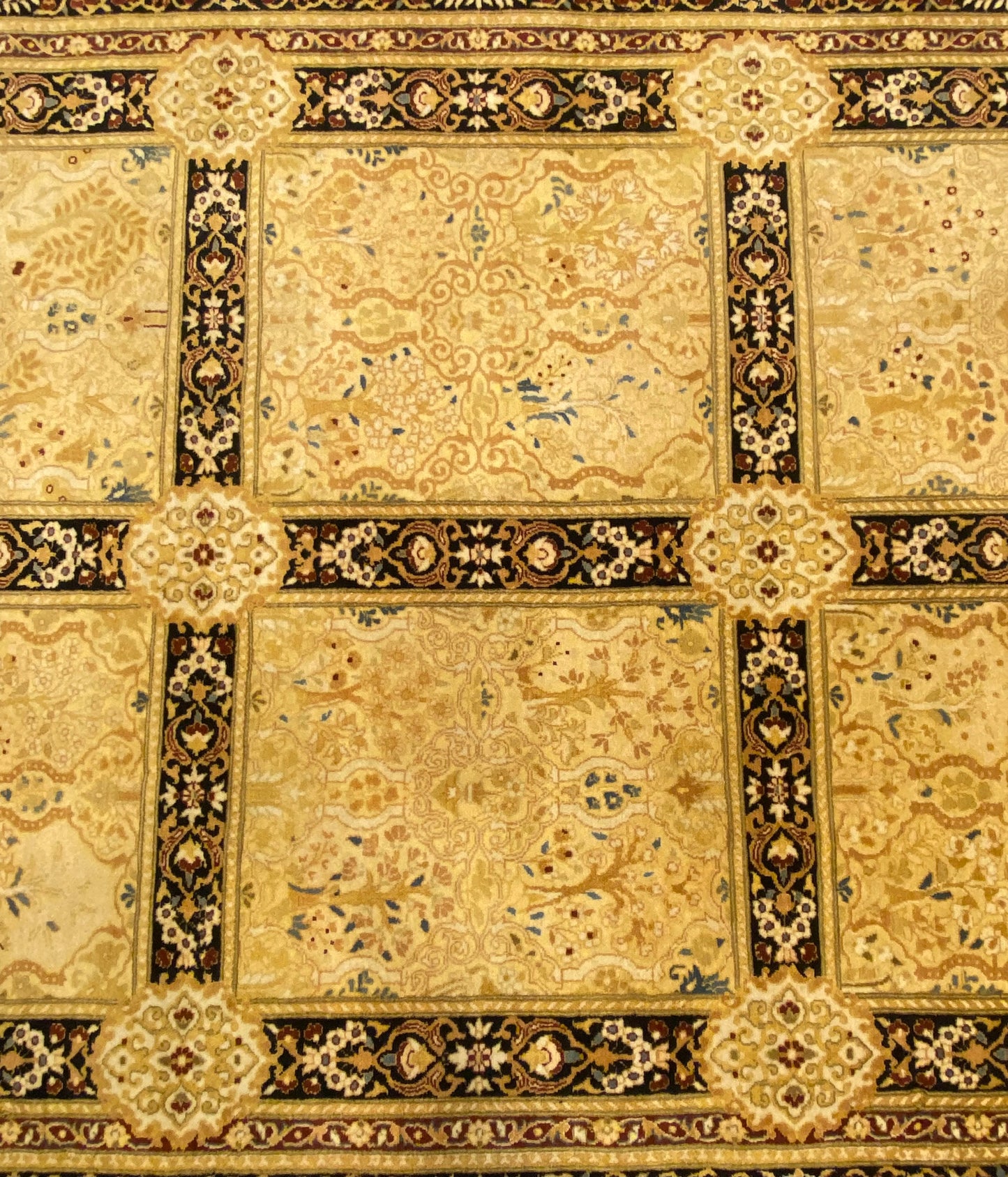 Hand Knotted Rug (7x5) (3ST93U)