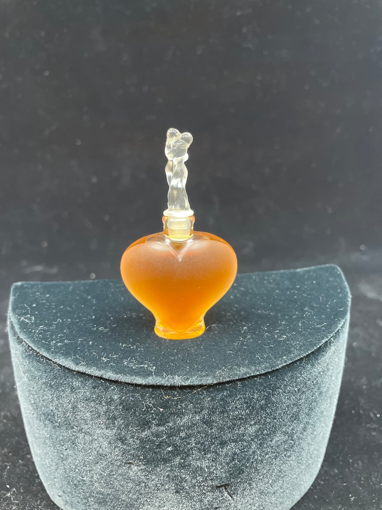Lalique Boxed Perfume Set "Le Introuvables" (03002N)