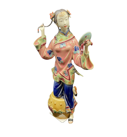 Shiwan Mudmen Geisha with Plate (0G2001)