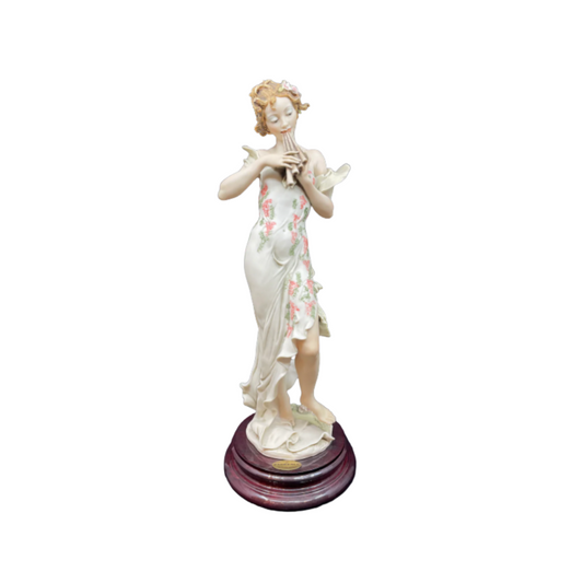 Armani "Melody" Figurine (7SX8UT)