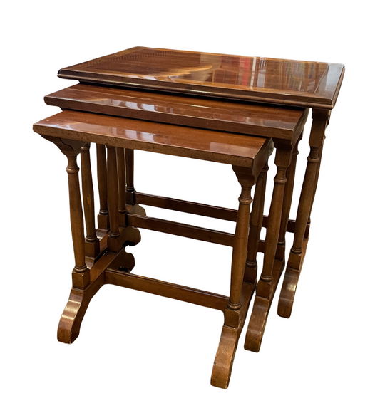 Gordons Vintage Nesting Tables AS IS (0G1004)