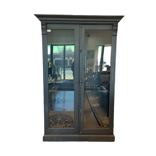 Howard Miller "Clawson" Display Cabinet (0A4001)