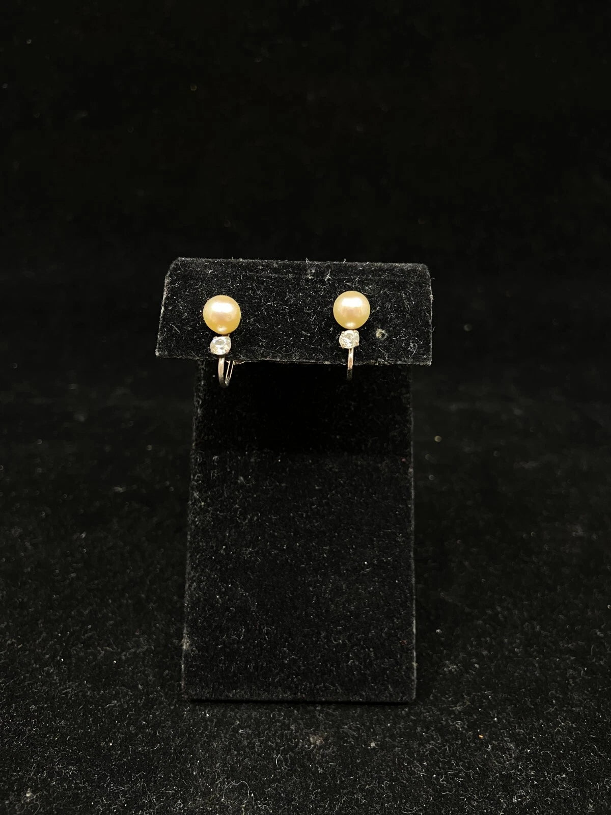 Diamond and Pearl Earrings (20788)