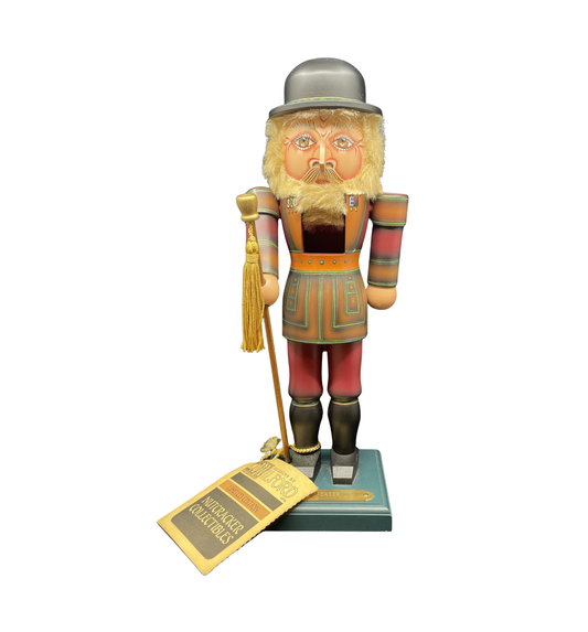 Susan Millford Beefeater Nutcracker (0IR00Z)