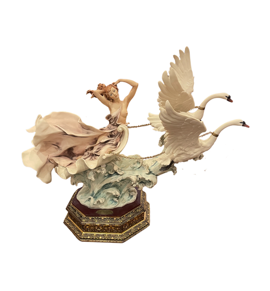 Giuseppe Armani Triumph of Venus (01D00Y)