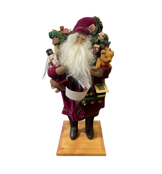 Lynn Haney Santa (05900G)