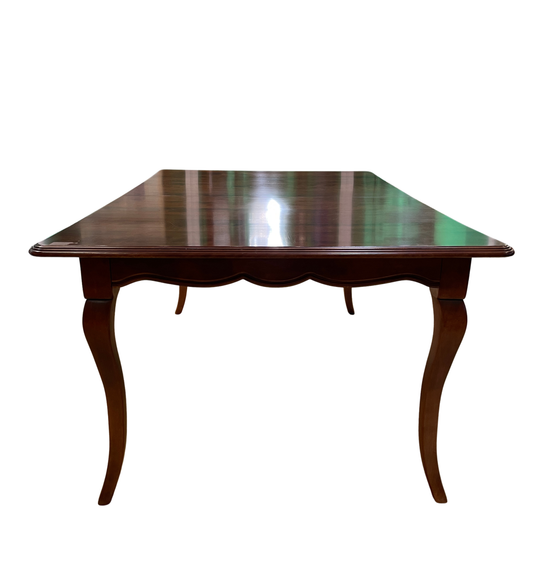 Nichols and Stone Dining Table W/ 6 Chairs (0OL003)