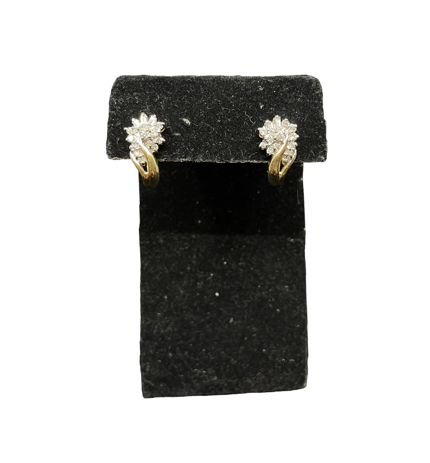 Vintage Gold and diamond cluster earrings, a pair (0IM00B)