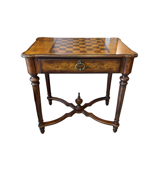 Walter E Smithe Chess Table AS IS (0N5002)