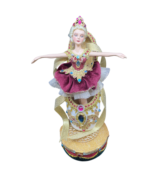 Katherine's Collection Ballerina in Slipper (0IK00U)