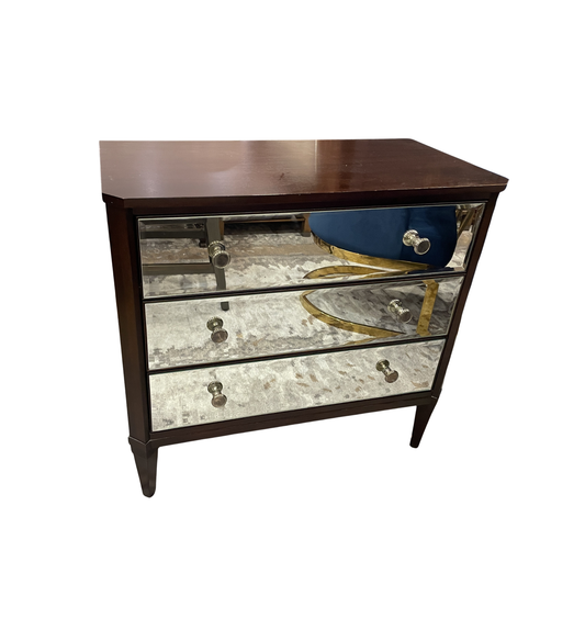 Ethan Allen Veronica Chest with Mirrored Drawer Front (Two available) (0I600G)